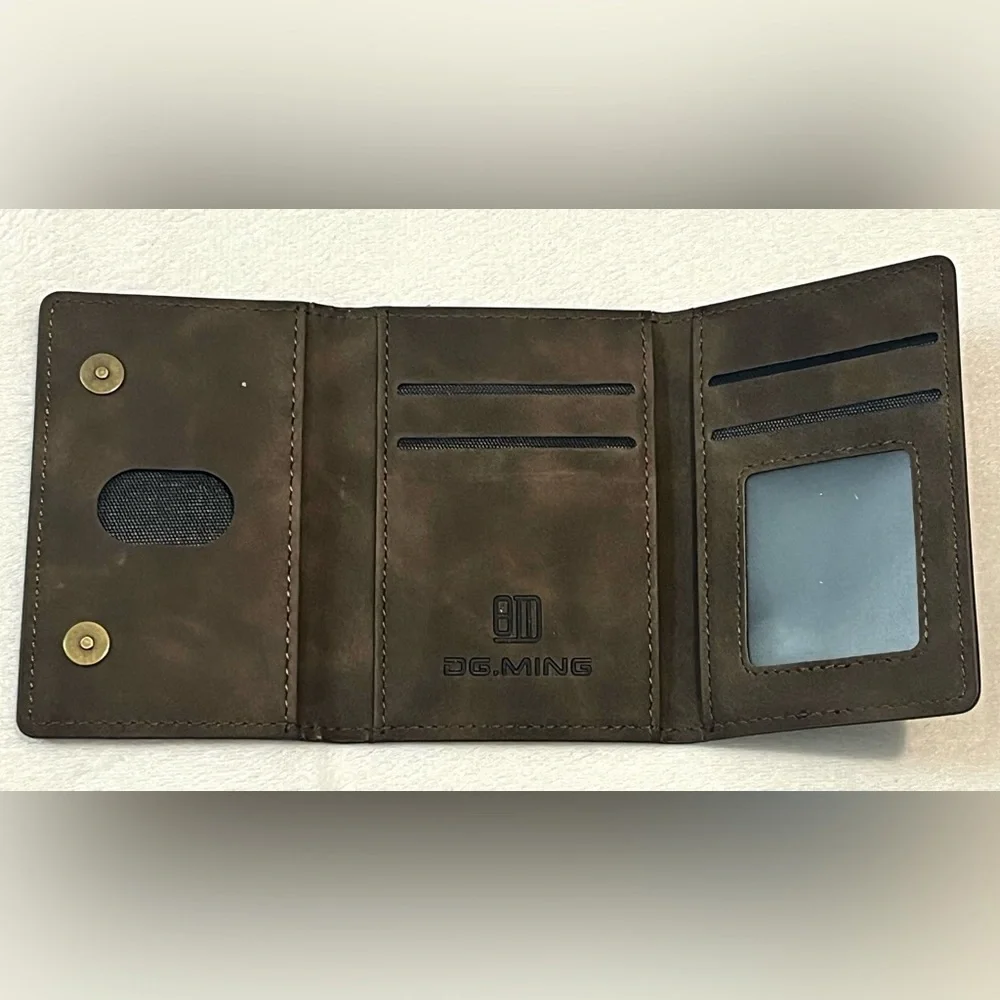 DG.MING sleek leather