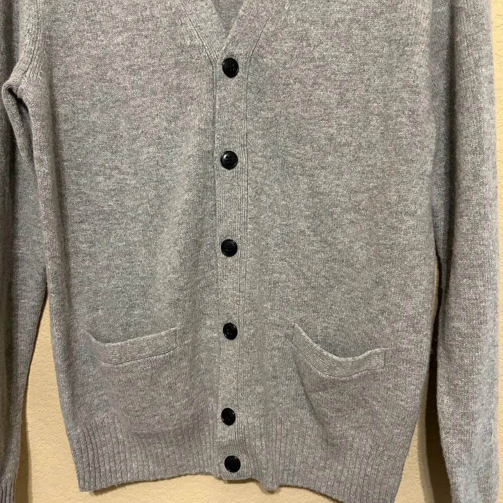 Uniqlo Cardigan Sweater Mens Size Small Gray Wool Blend Button Pockets