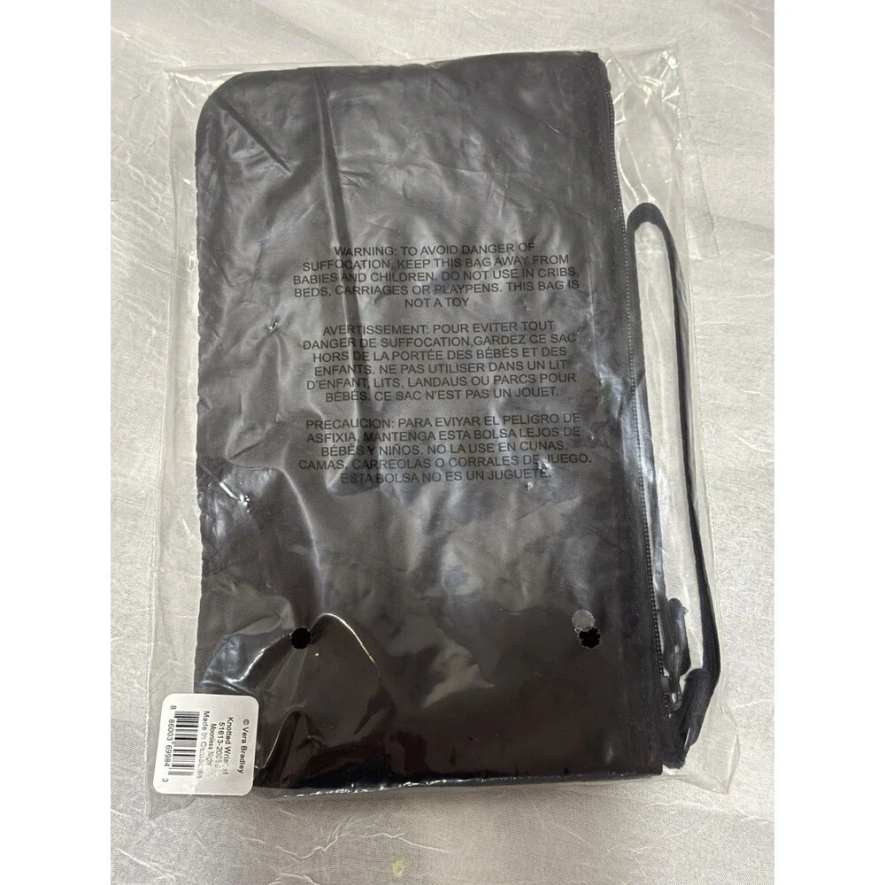 Vera Bradley Moonless Night Essential Zip Wristlet Nylon Quilted Black Brand New