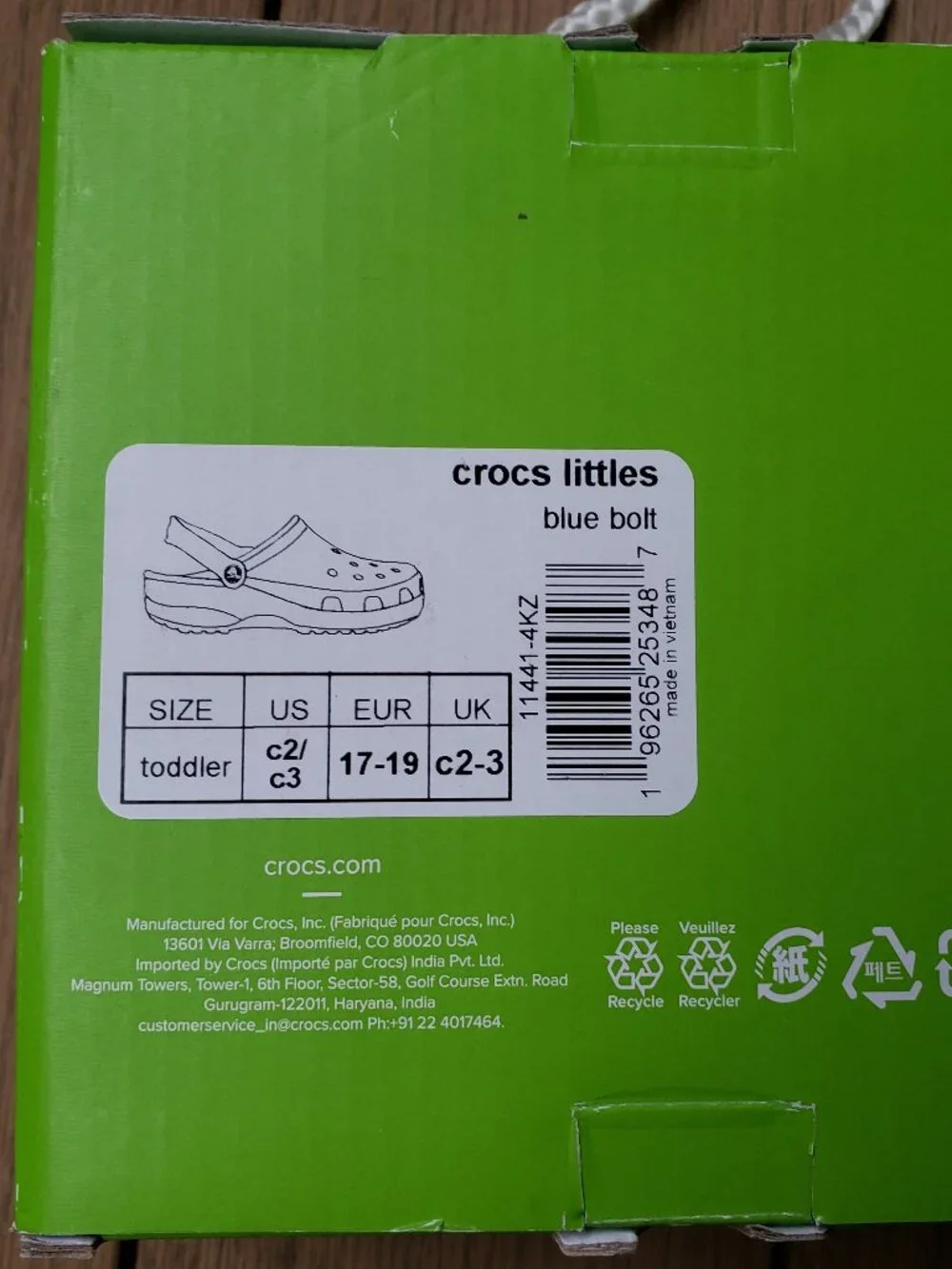 CROCS bnwt iob