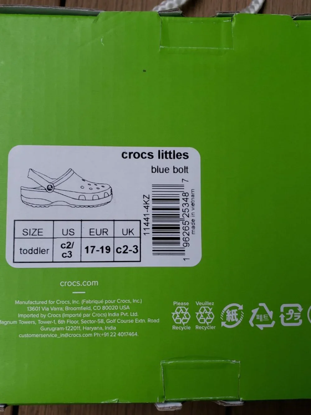 CROCS bnwt iob