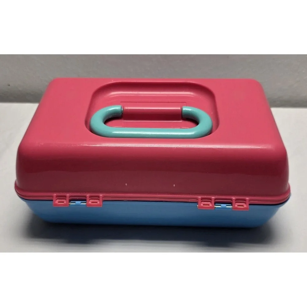 Caboodles 5x4 case