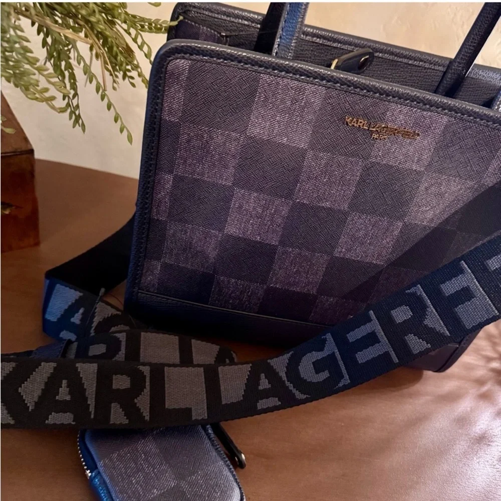 Karl Lagerfeld introducing stylish
