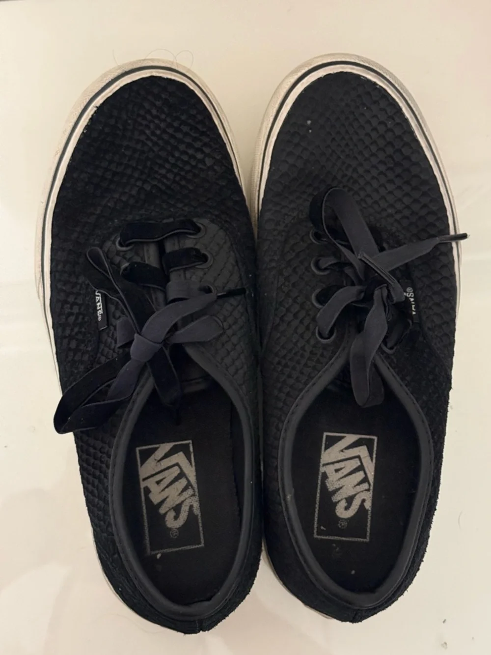 Vans classic low