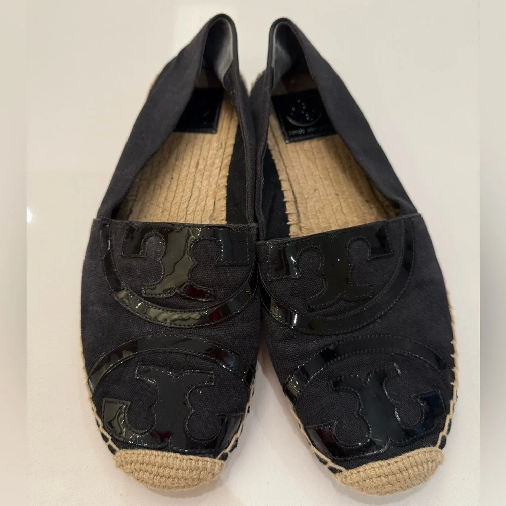 Tory Burch Poppy Espadrille Flats Black Canvas Patent Leather‎ Logo 10M