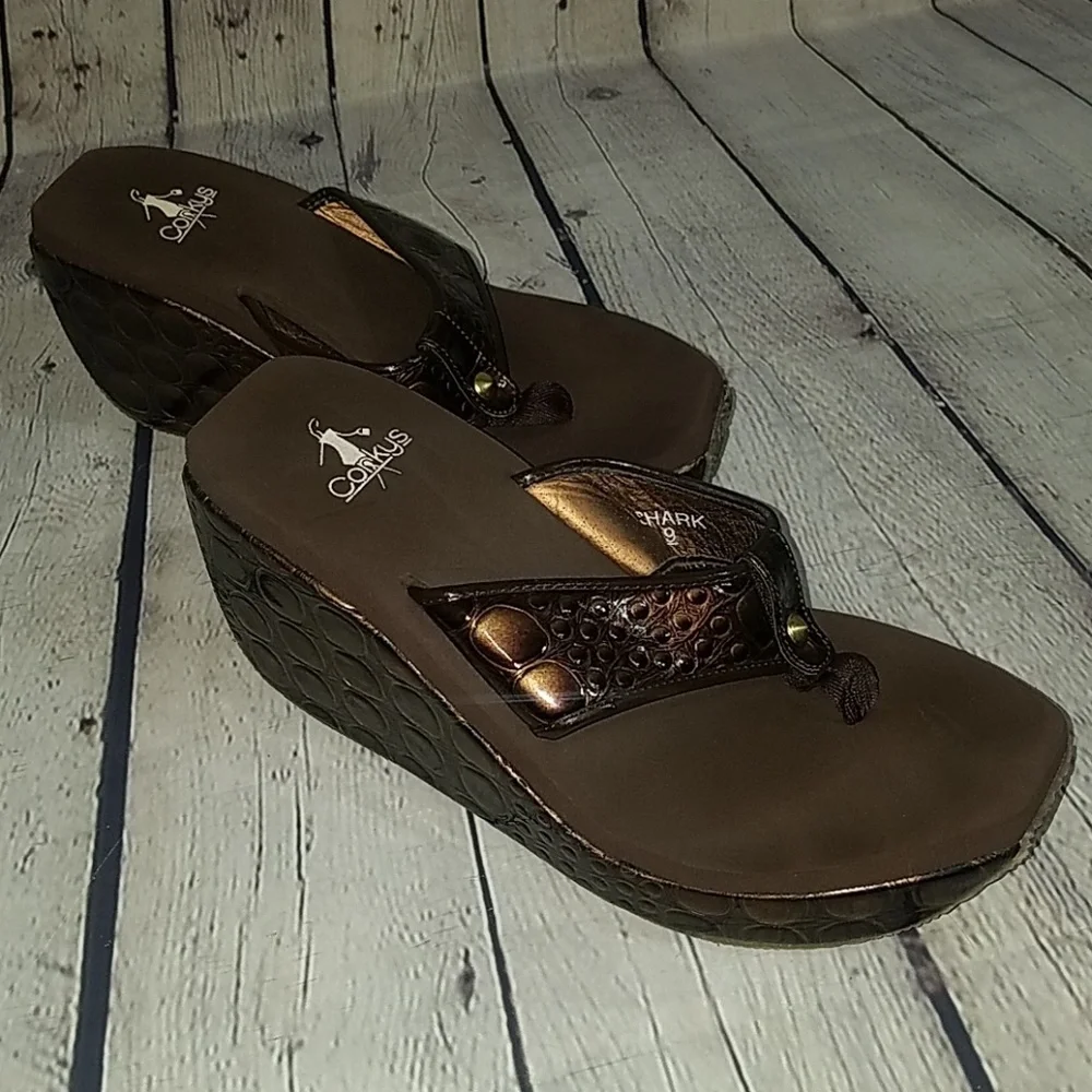 Corkys brown wedge