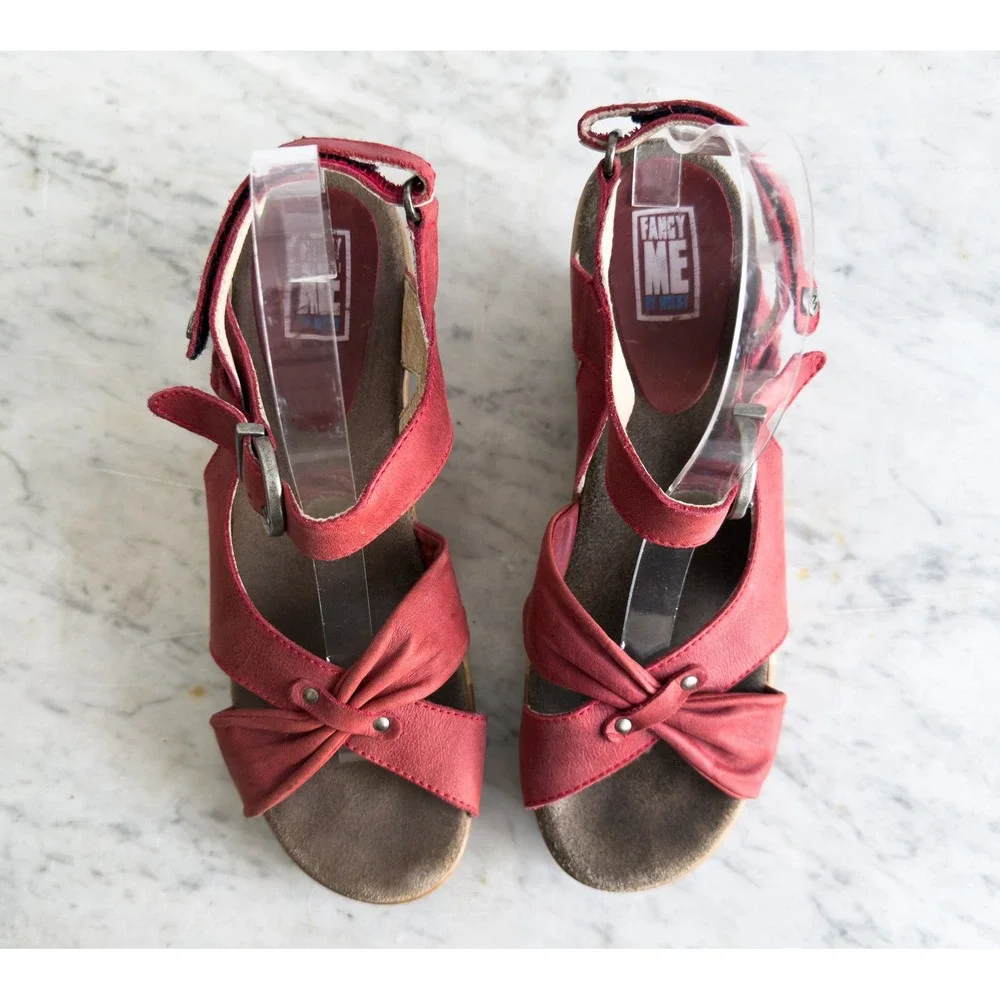 Wolky red leather