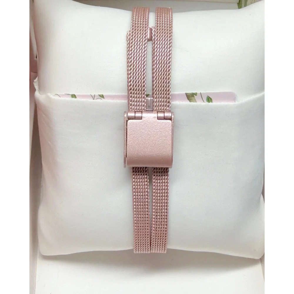 Laura Ashley laura ashley