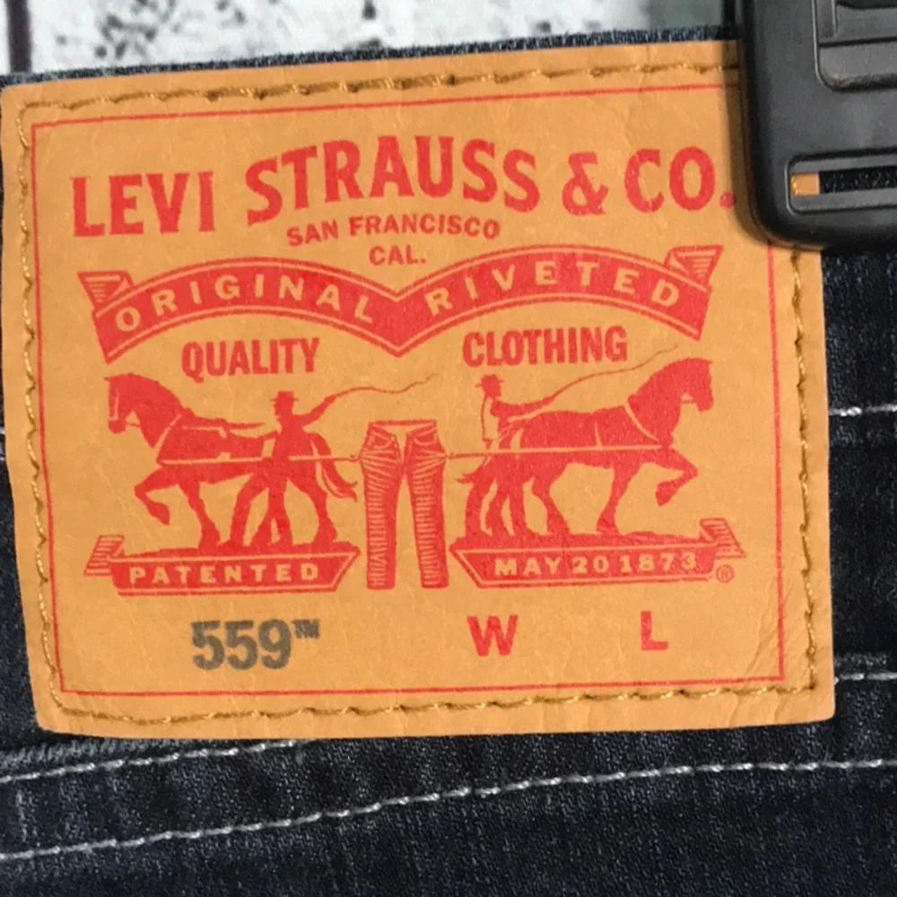 Levis new tags