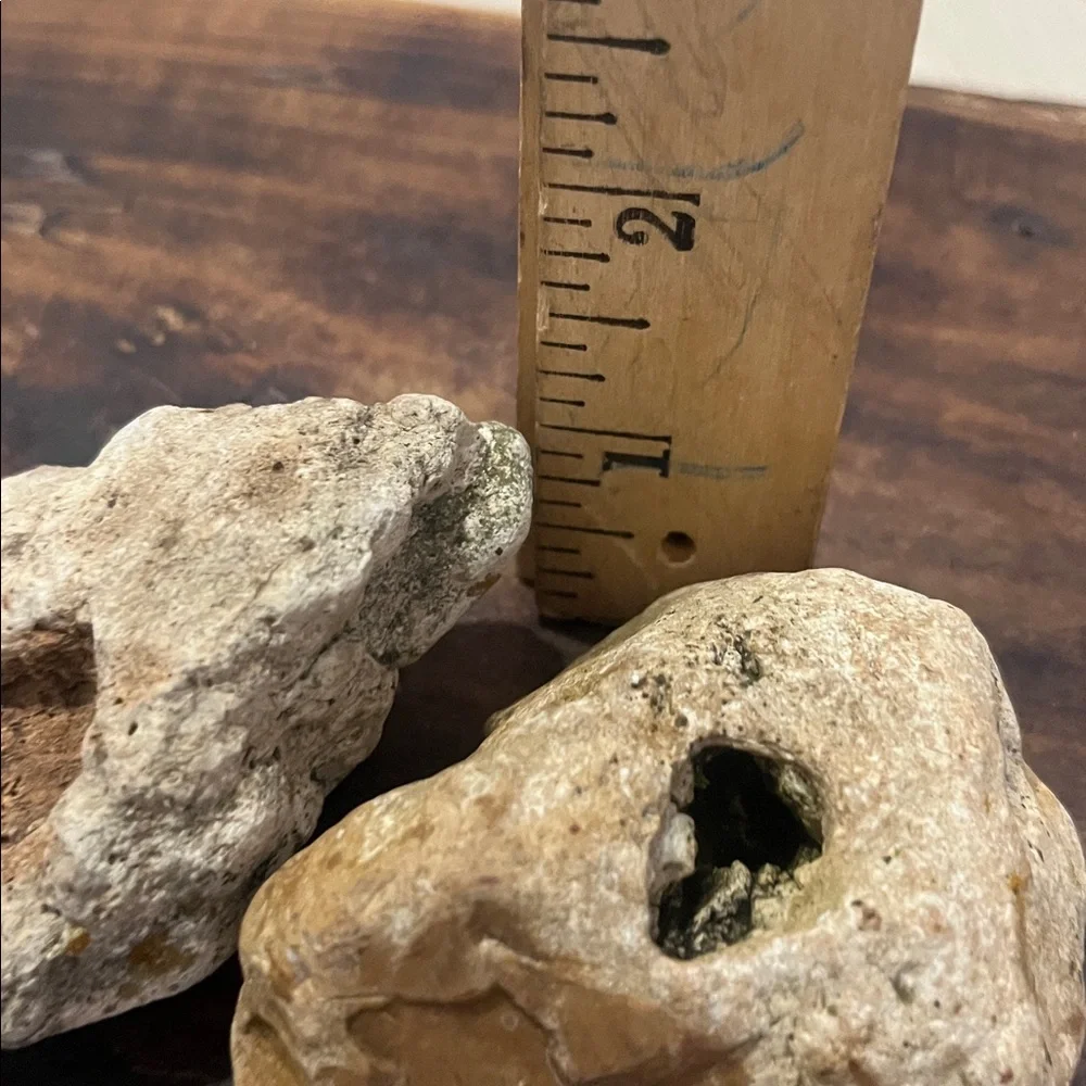 N/A natural rocks