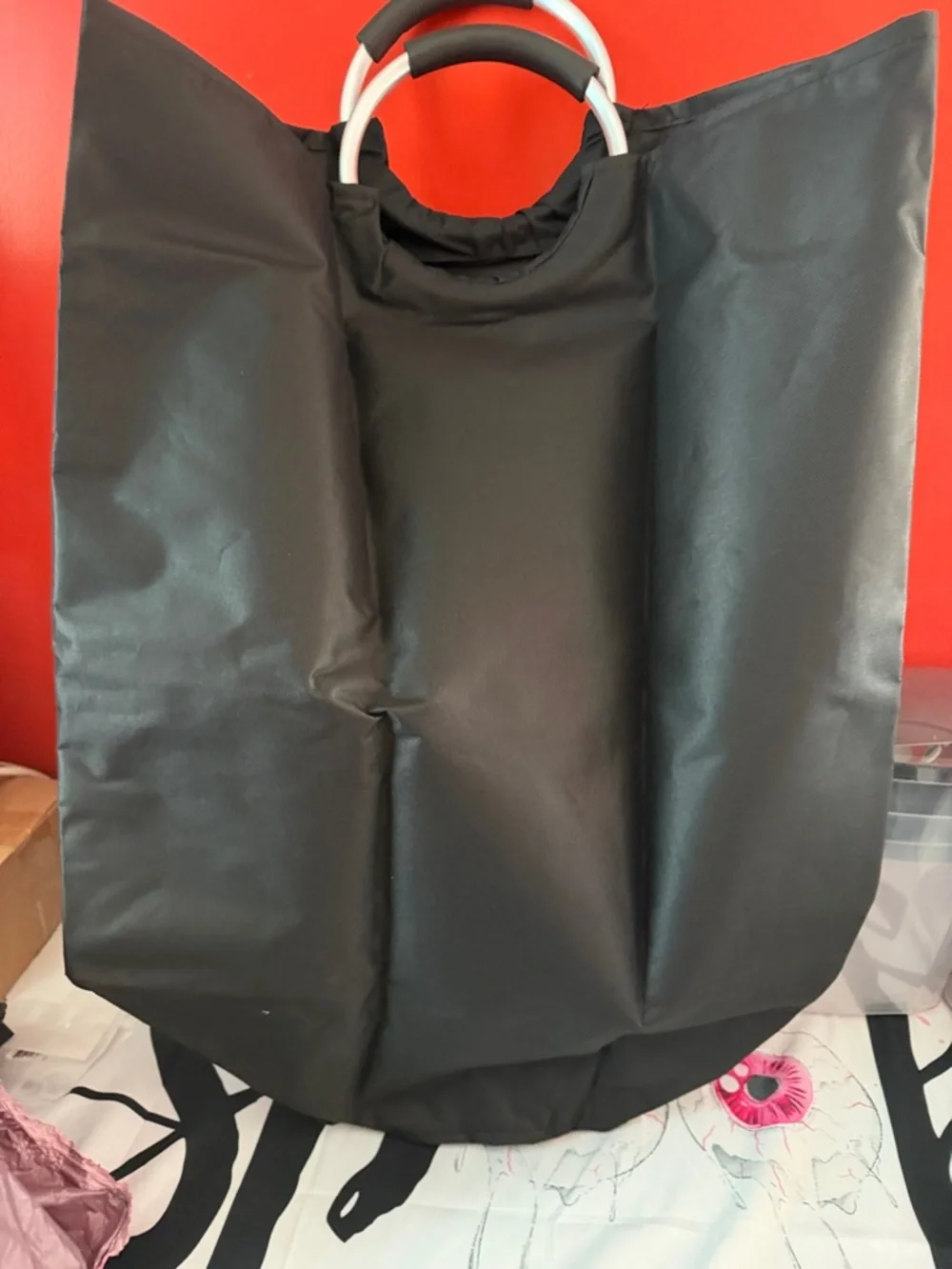 (GET 2) 1 Black Laundry & 1 White Laundry Bags W Sturdy Handles Nwot