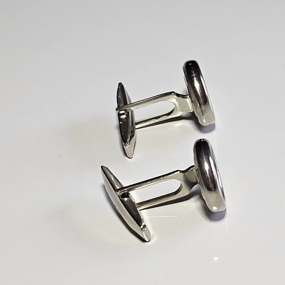 Unbranded product pair