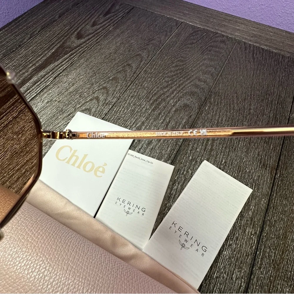 Chloe frame color