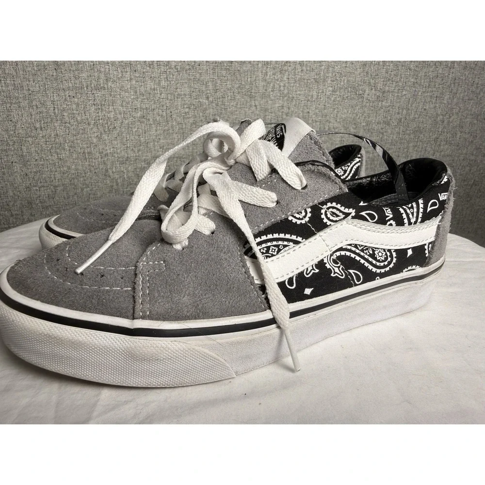 VANS Gray Black Paisely Bandana Sk8 Low Top Sneakker Skateboard Suede Shoes Sz 7
