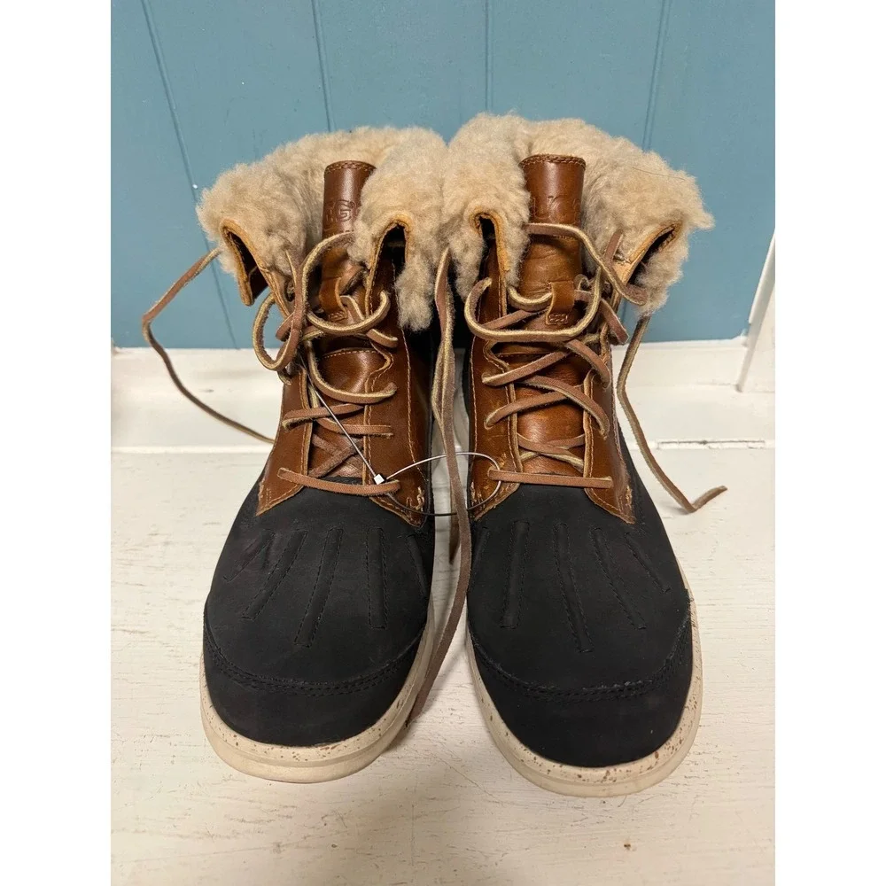 UGG miwo duck