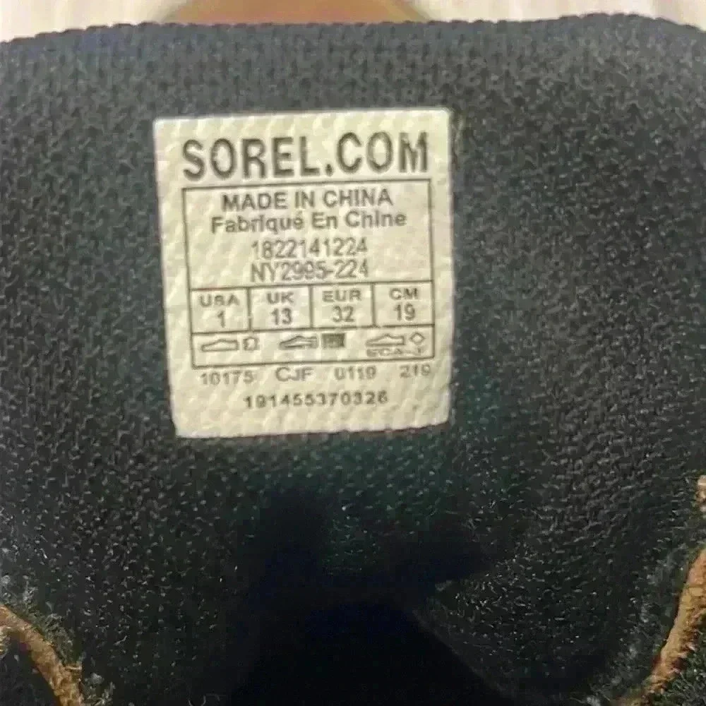 Sorel size waterproof