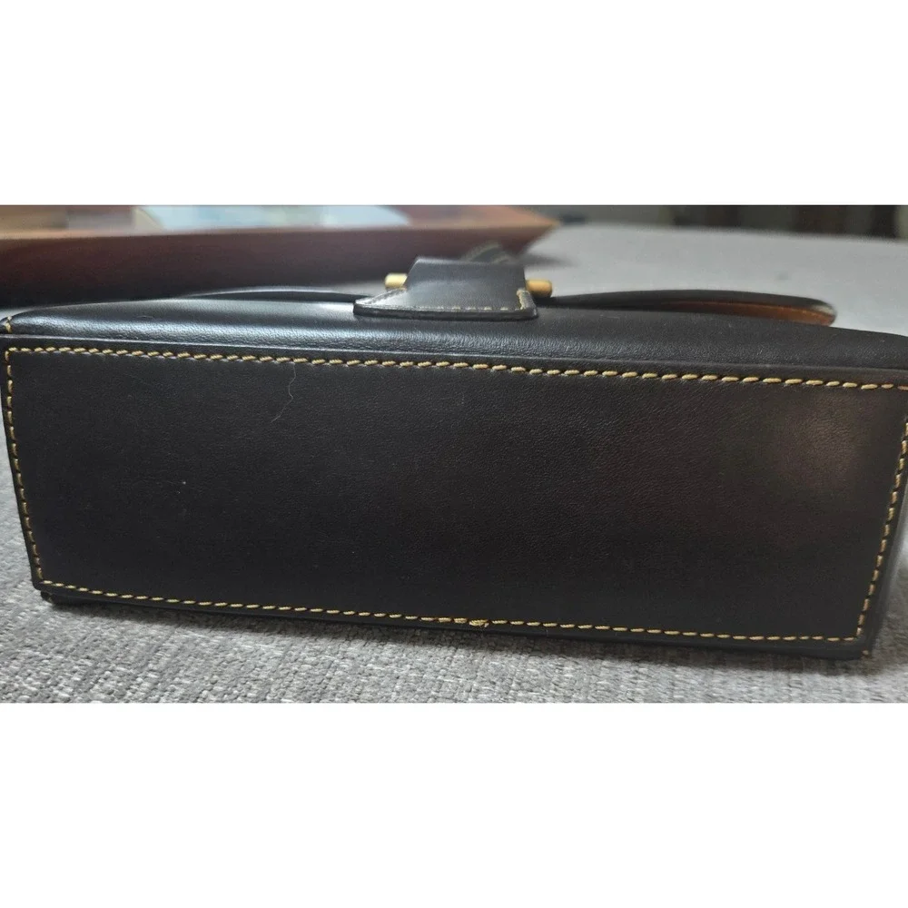 dooney bourke