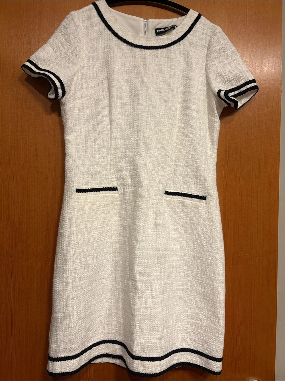 Karl Lagerfeld minimal lightweight