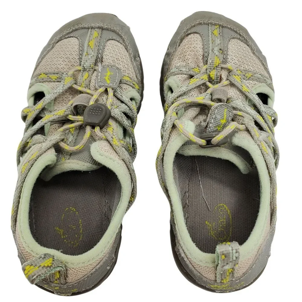 Chaco shoes outcross