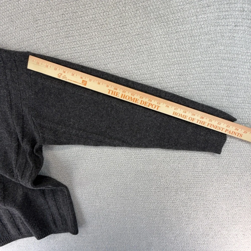 Woolrich see rips