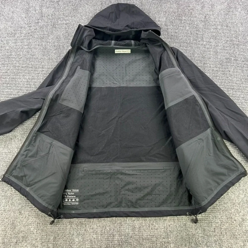 Outdoor Voices functionality men