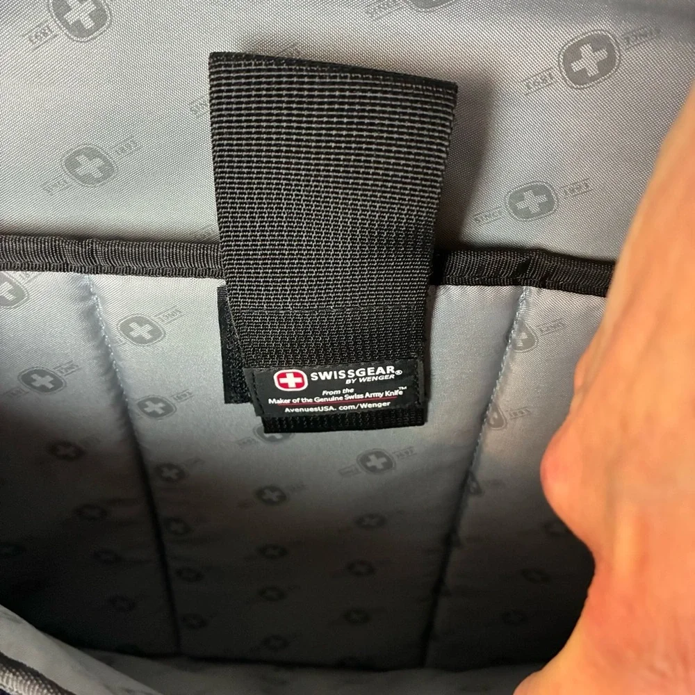 SwissGear swiss gear