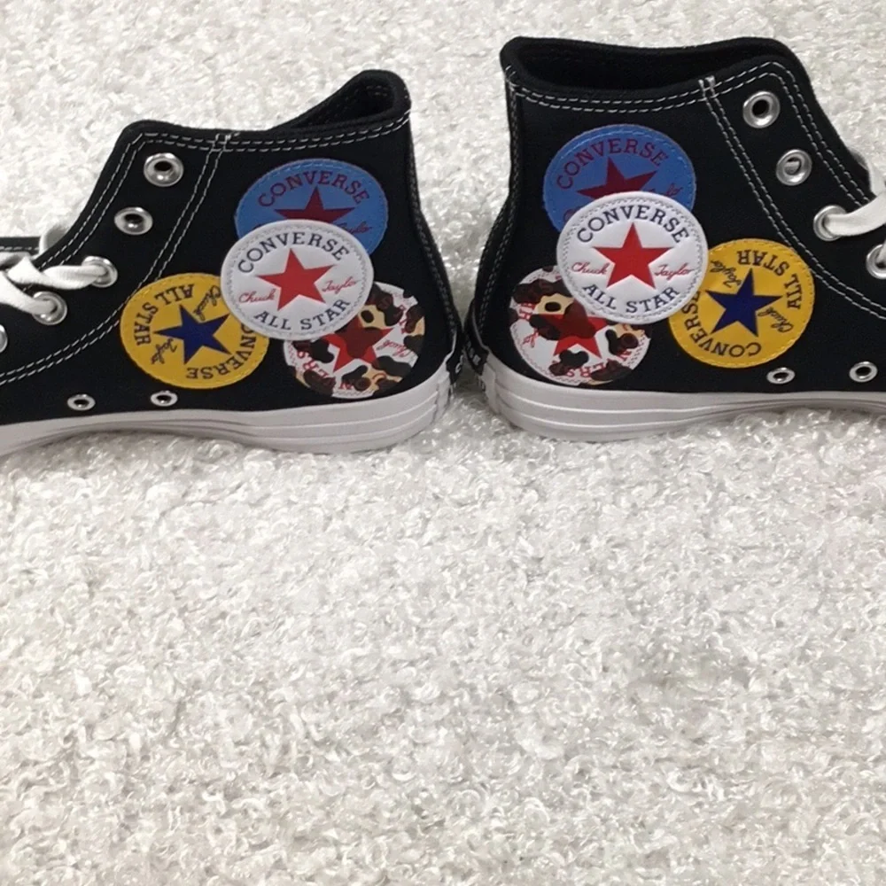 Converse step into