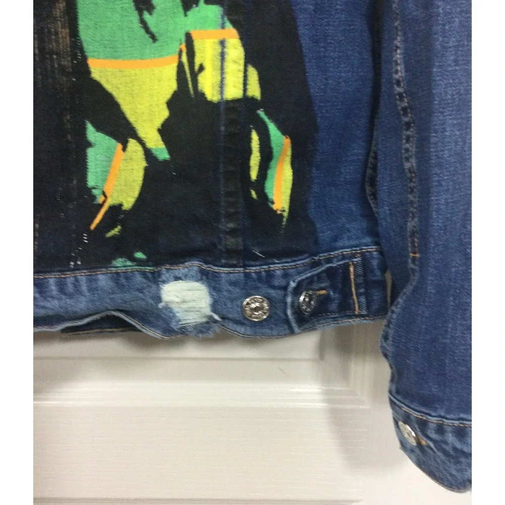 Zara Denim Jacket Mens M Trucker Bomber‎ Celebrate Your Friendships Distressed