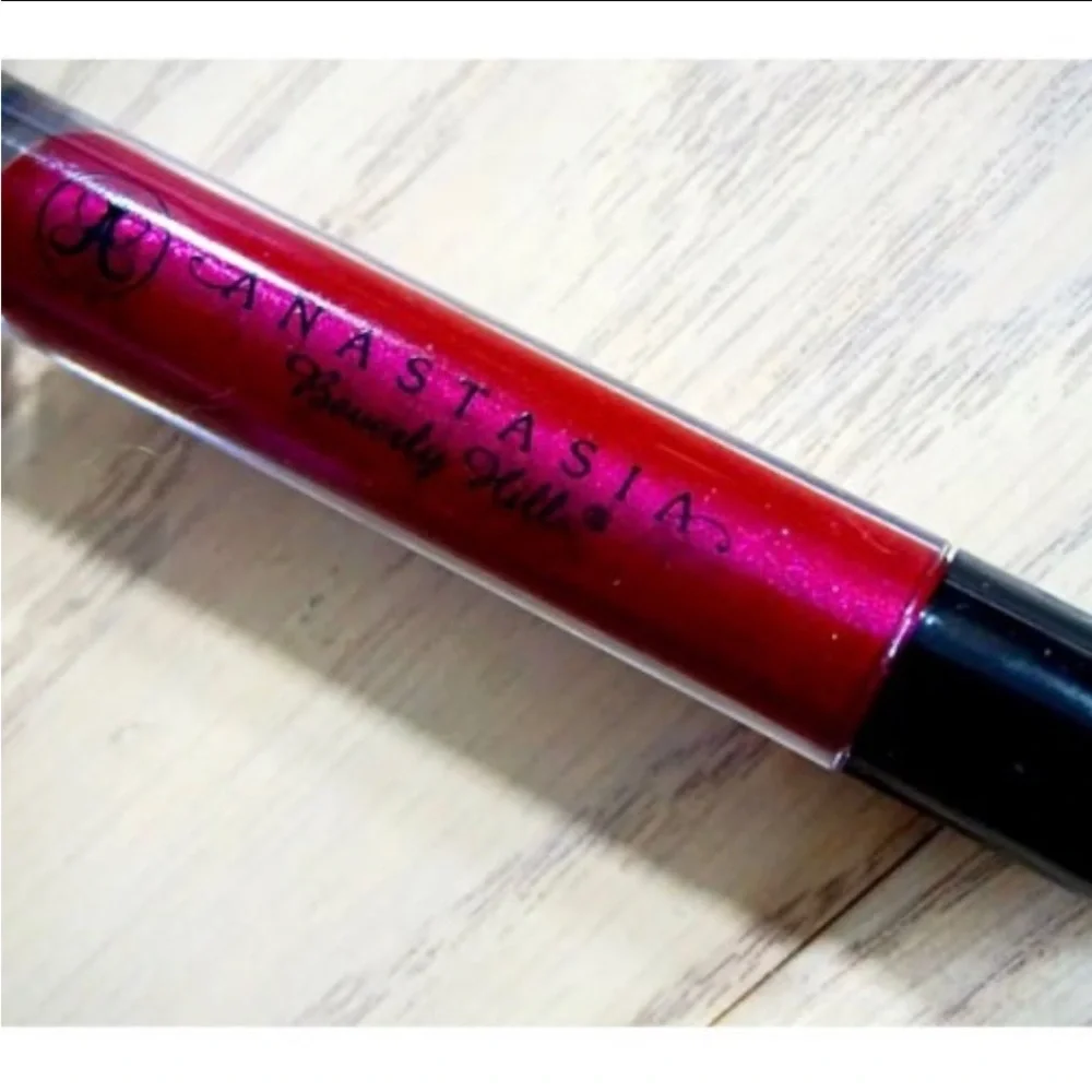 Anastasia Beverly Hills this anastasia