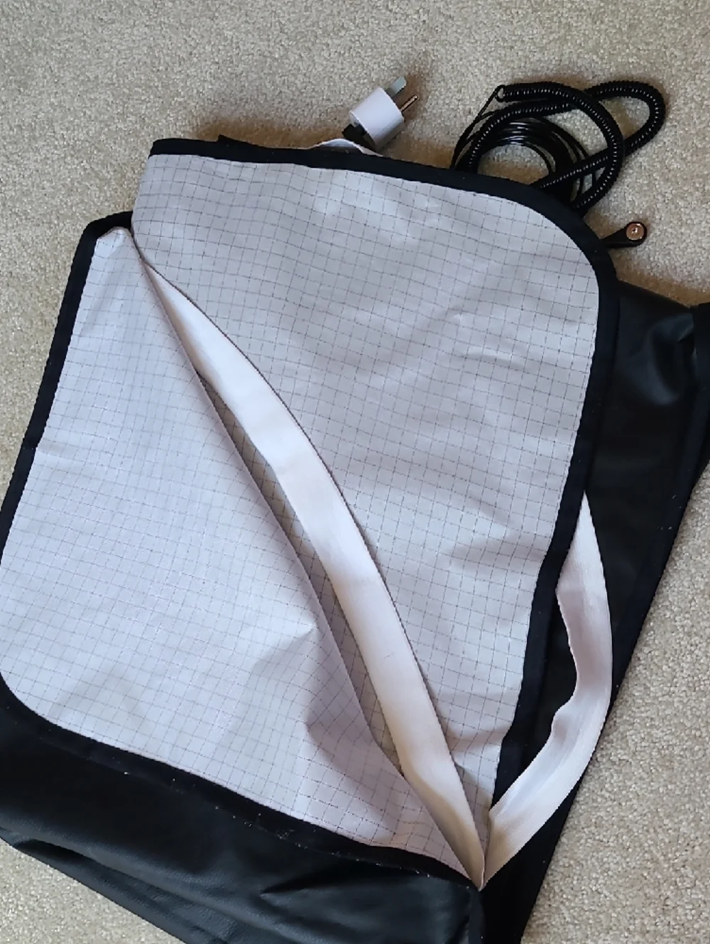 Earthing grounding mattress