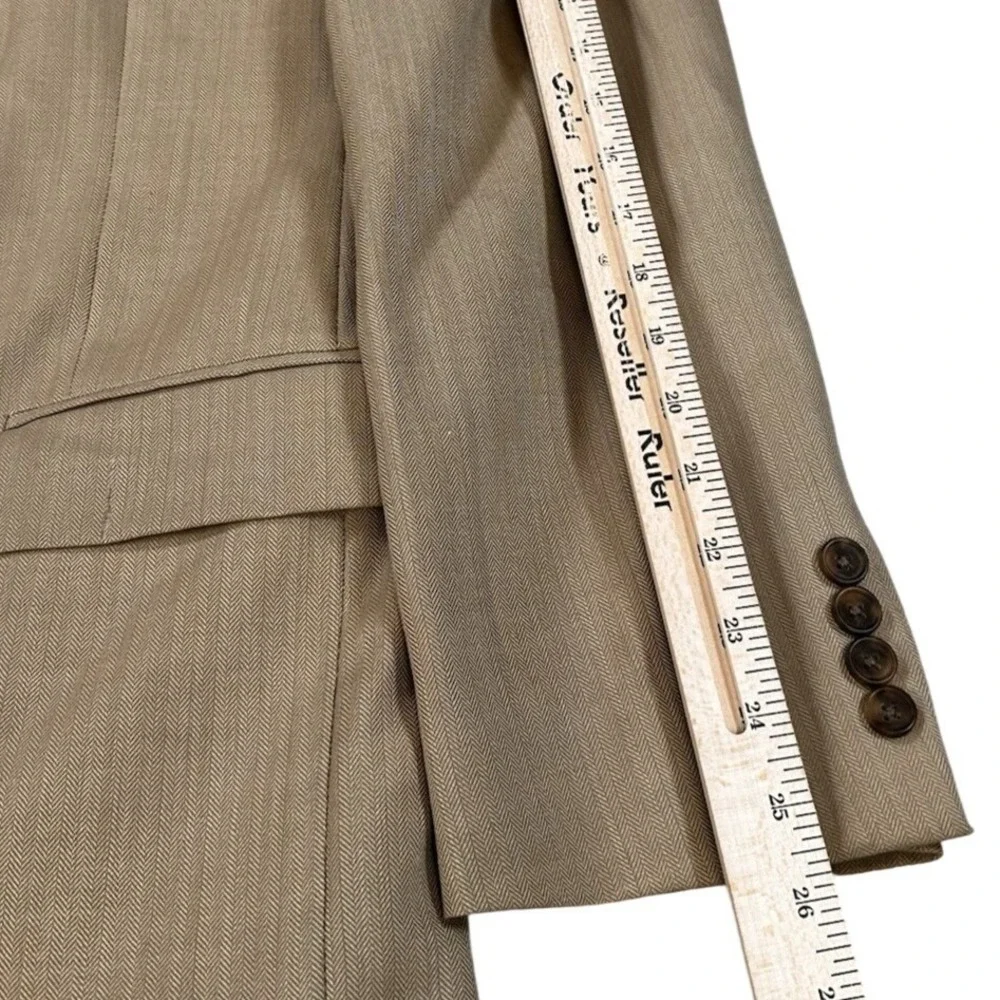 Brooks Brothers style from
