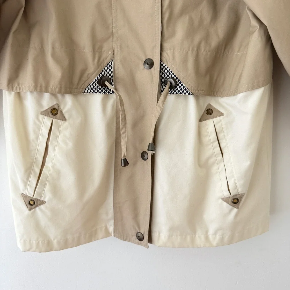 Vintage Womens Two Tone Utility Barn Jacket‎ Size M Tan Cream Drawstring 90s