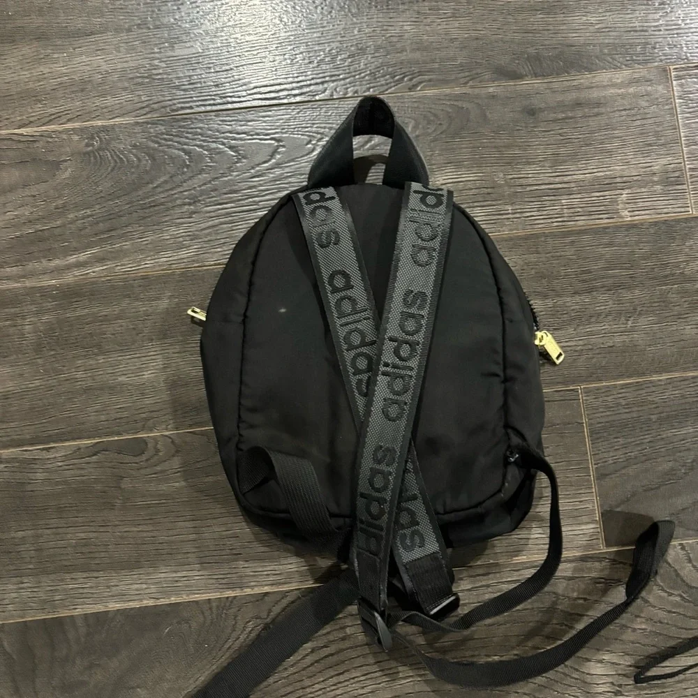 adidas compact backpack