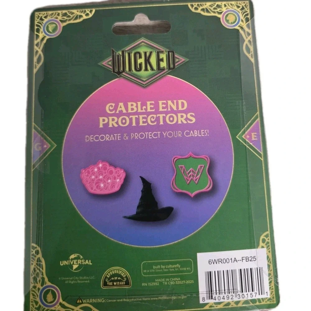 Wicked/Universal piece wicked