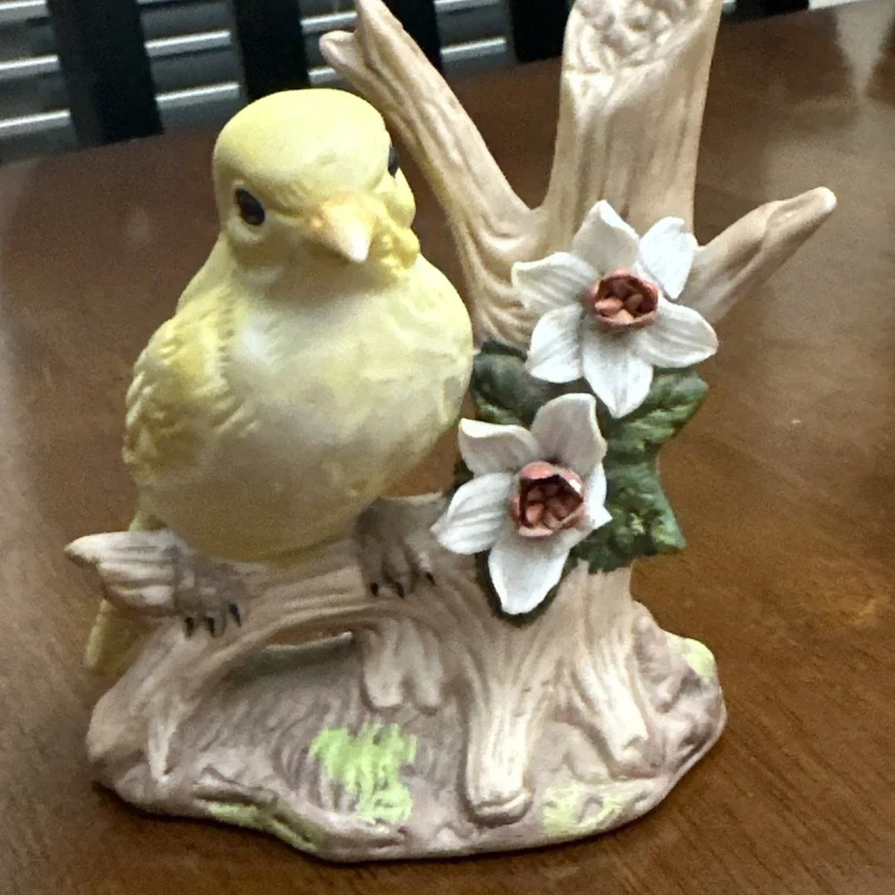 N/A yellow bird