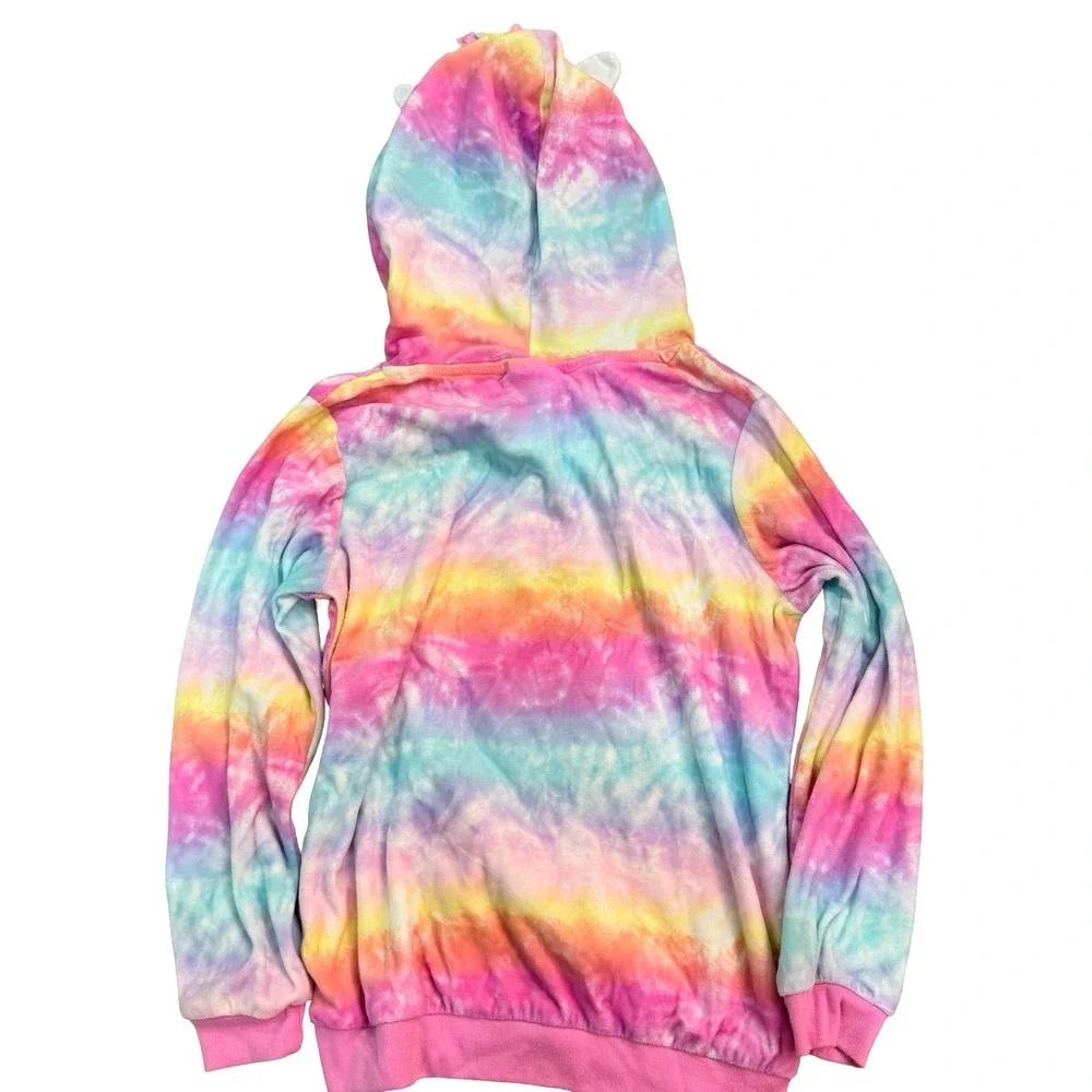 Saint Eve this vibrant