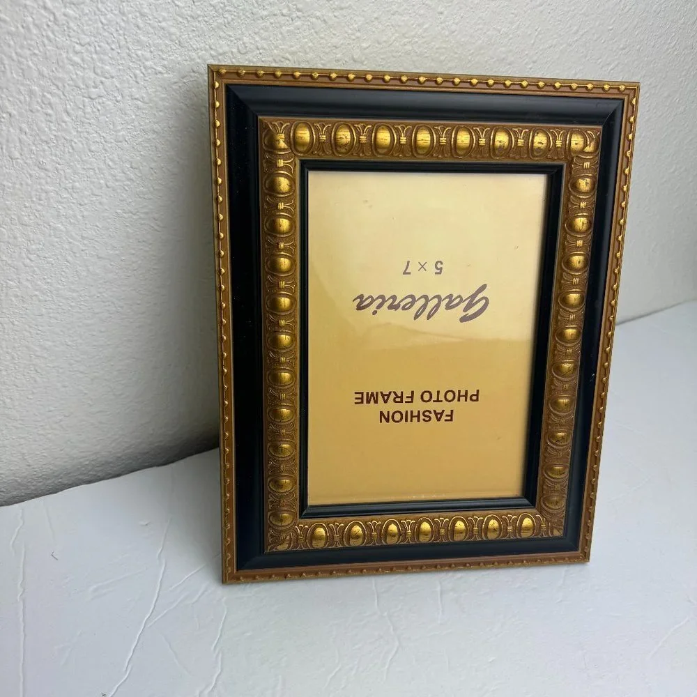 N/A vintage wooden