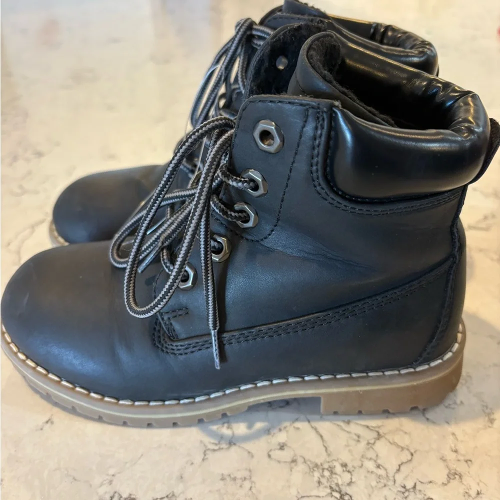 Bruno Marc feet comfort these