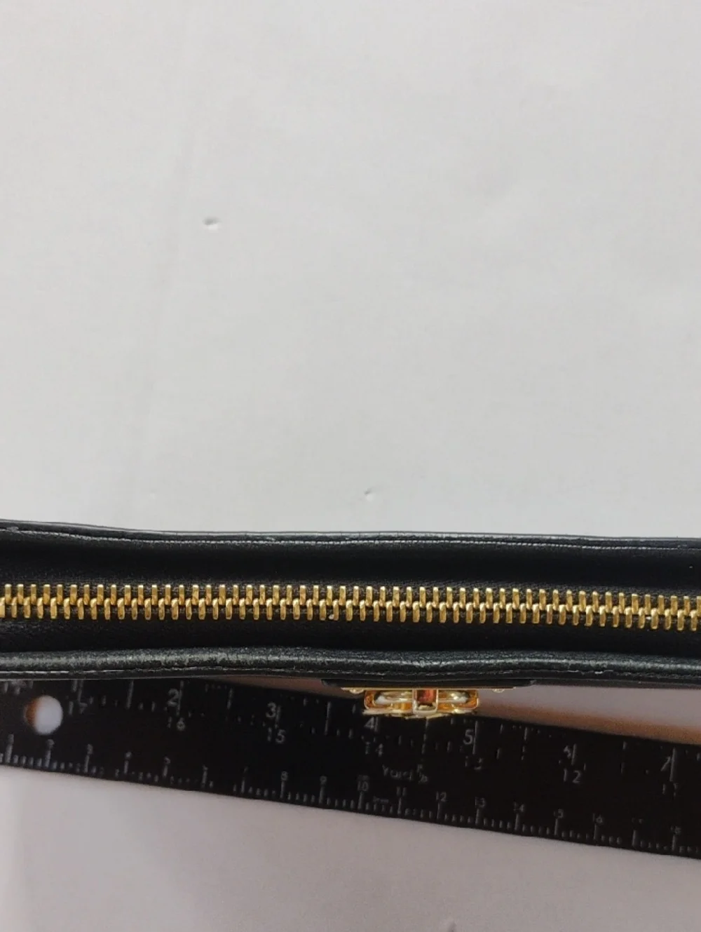 Michael Kors zip around