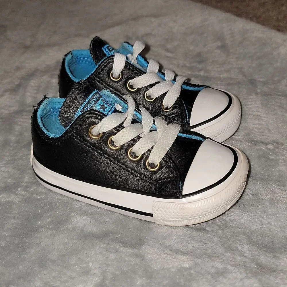 Converse all stars