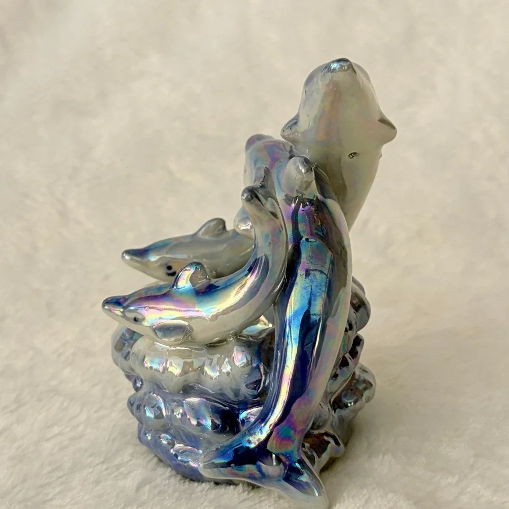 N/A iridescent blue