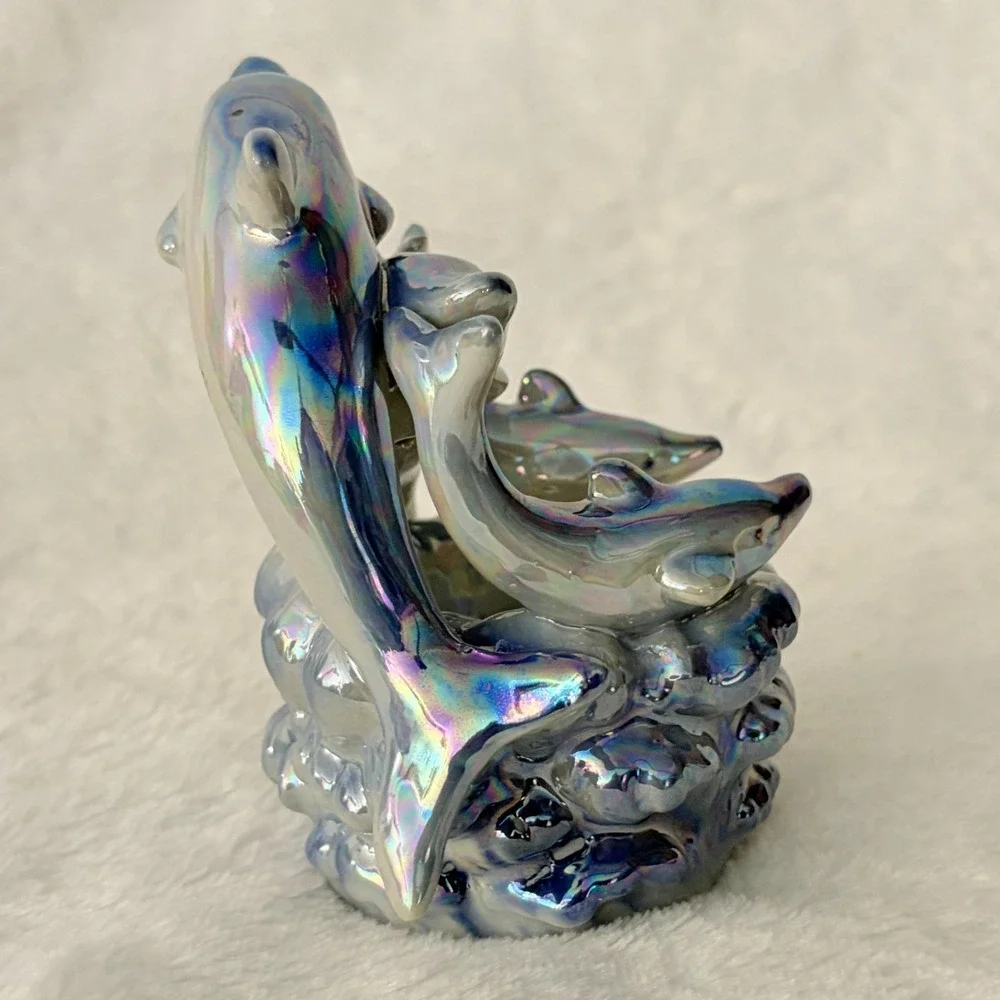 N/A iridescent blue