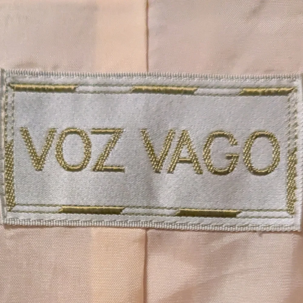 Voz chic stylish