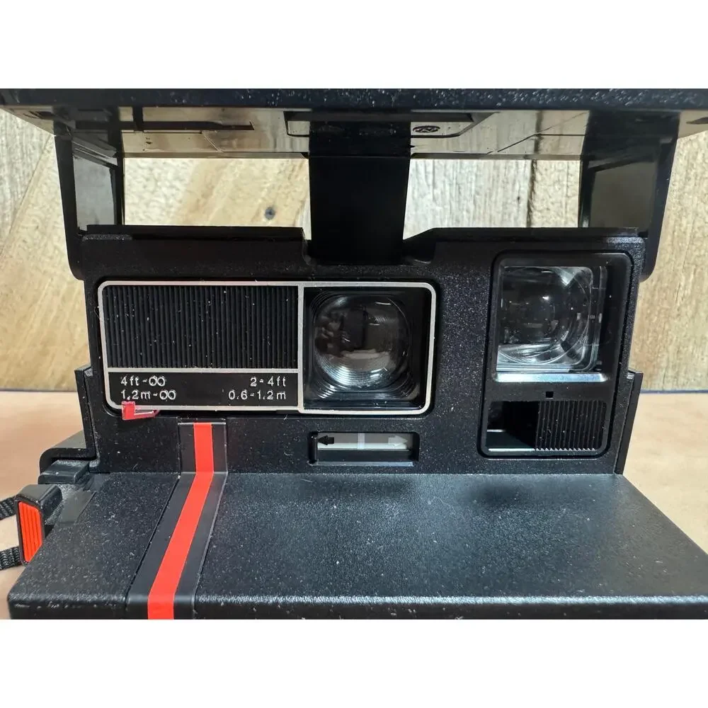 Polaroid film 600 camera