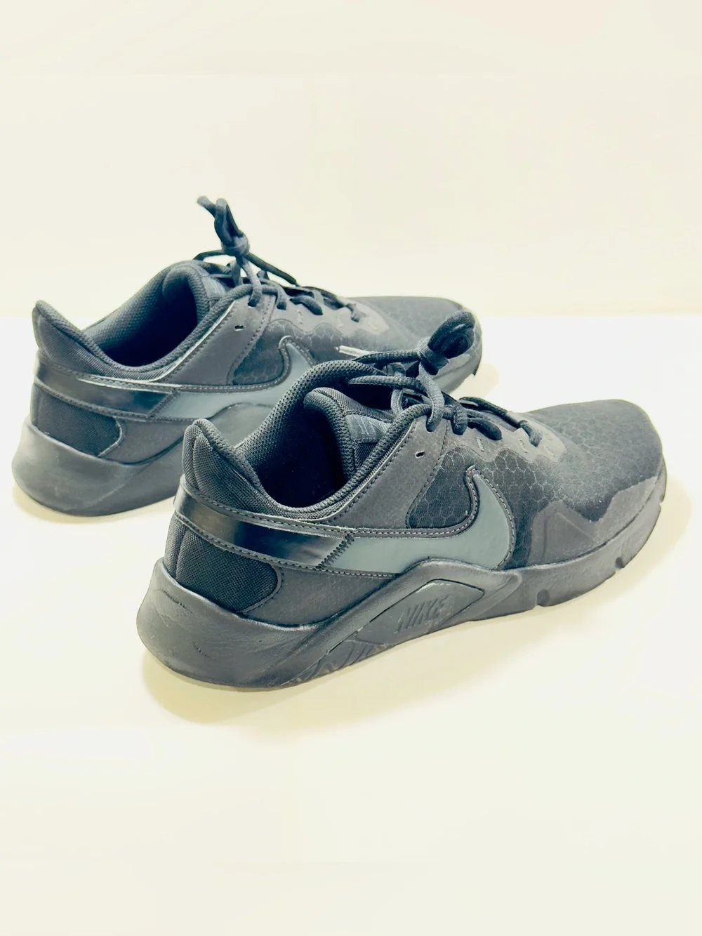Nike swoosh fast padded