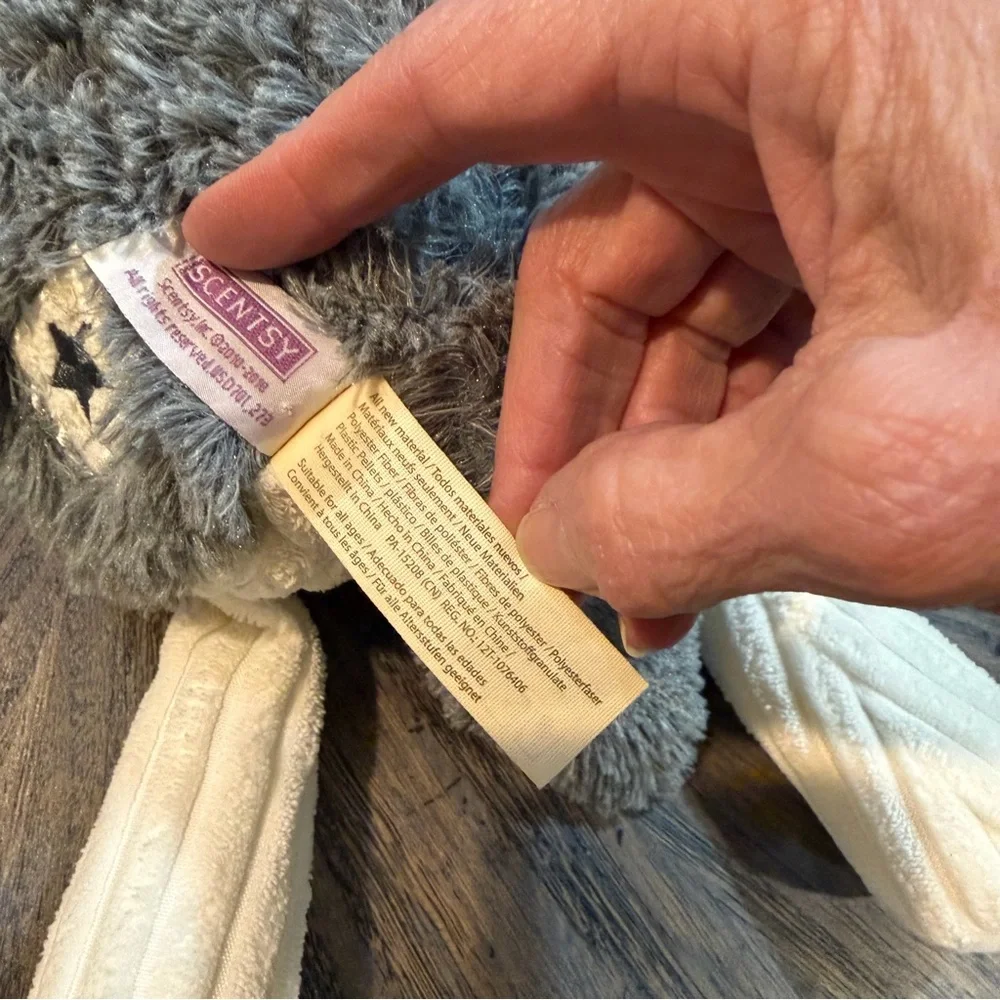 Scentsy “homer husky”