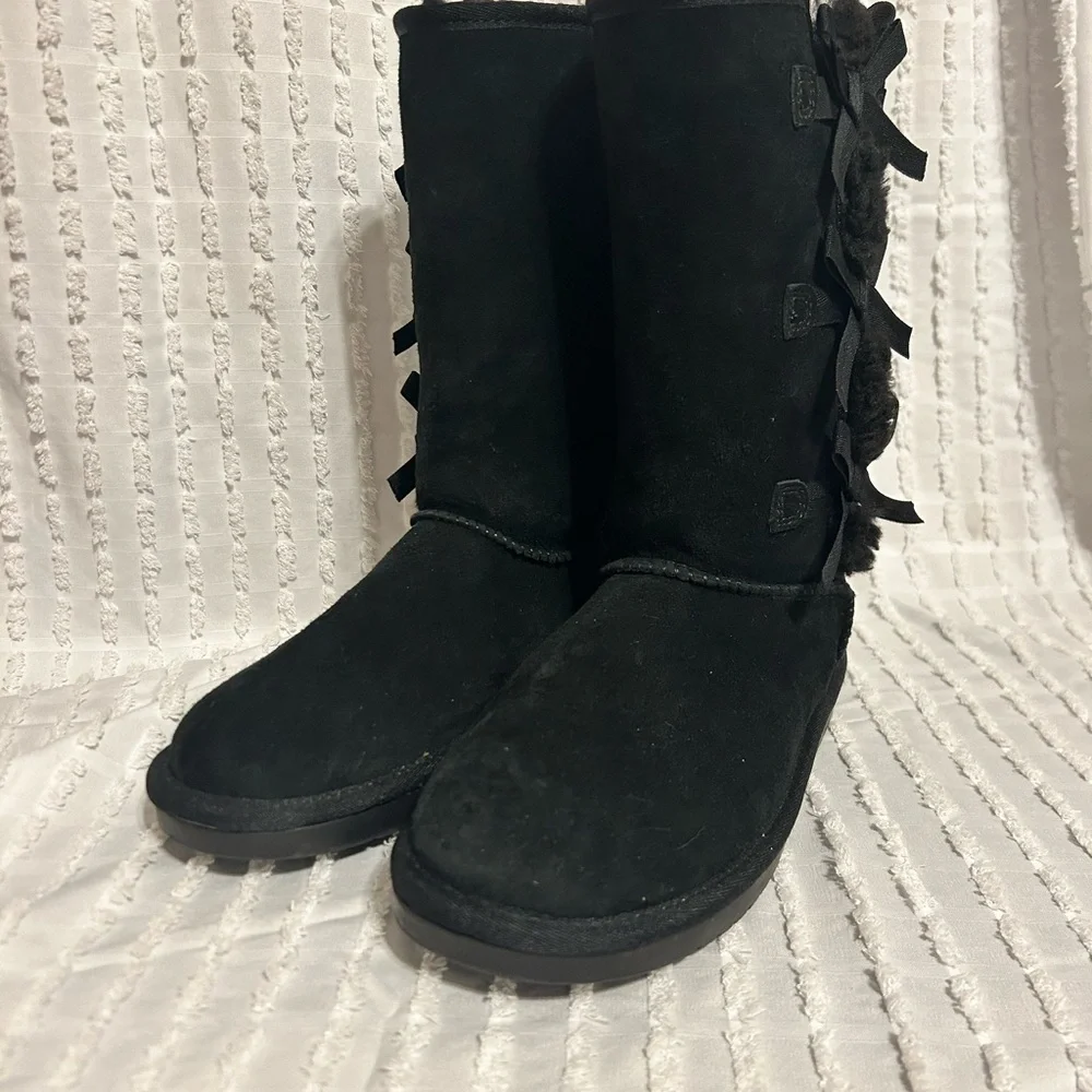 Koolaburra chic black