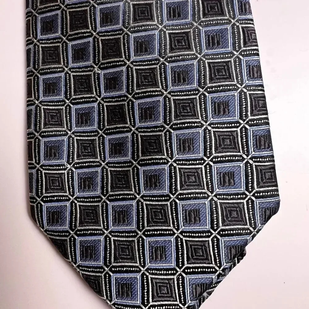 NWT JOS A Bank‎ Men's necktie Signature Black & Blue Silk Tie
