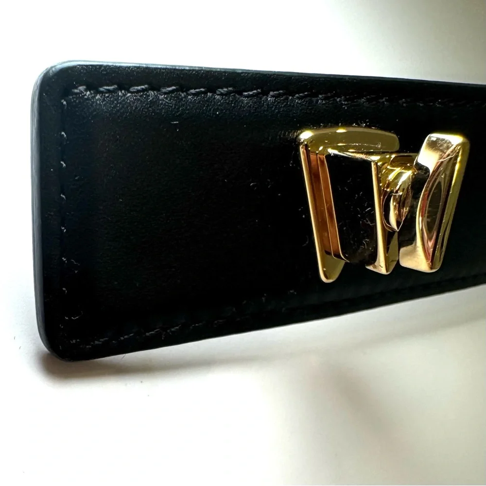 Valentino Garavani nwt valentino