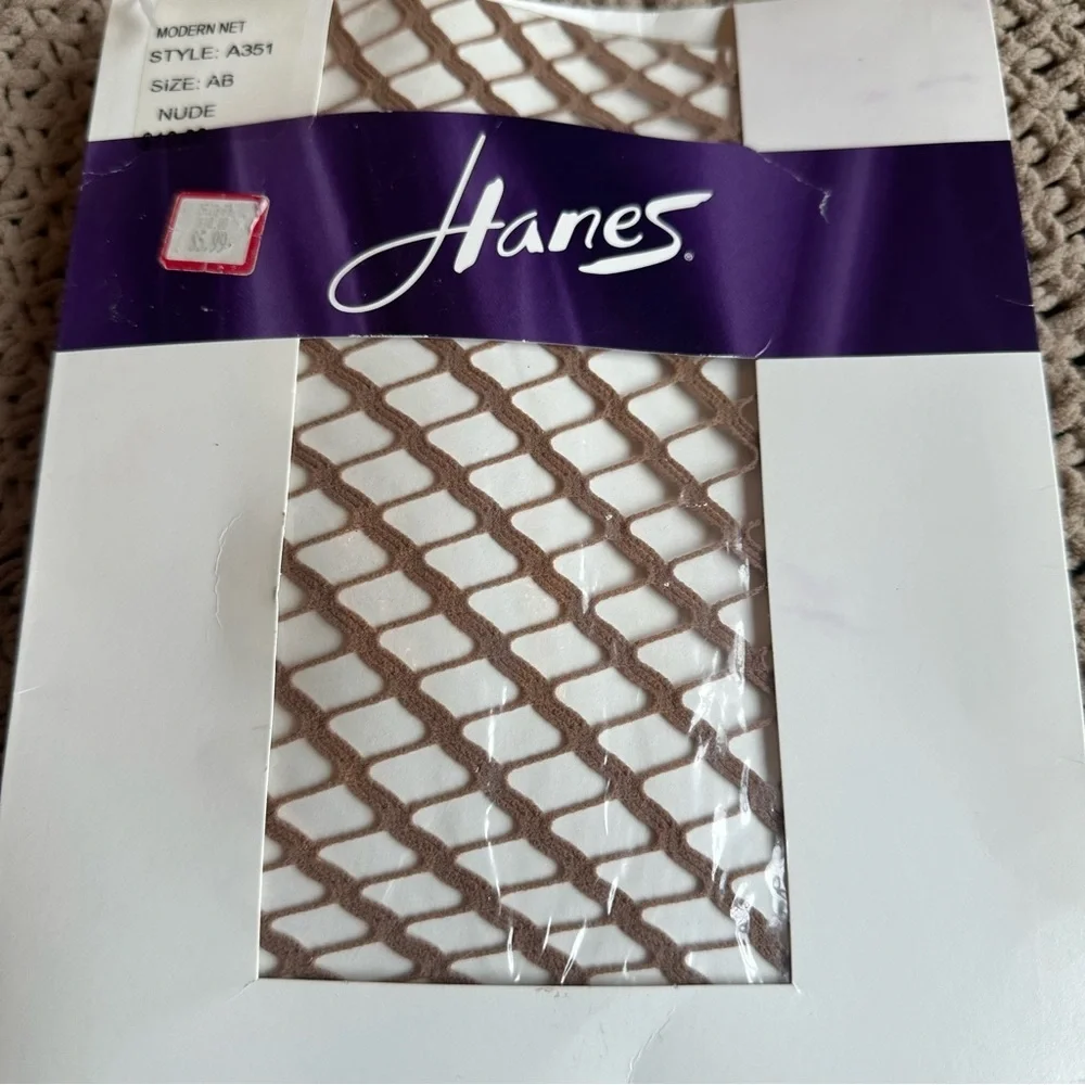 Vintage hanes women